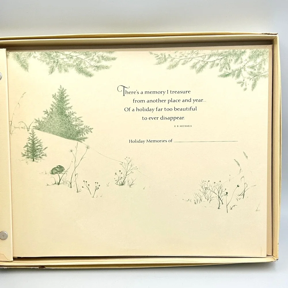 Vintage Hallmark Holiday Memories Magnetic Photo Album w/ Box Memory Mount New